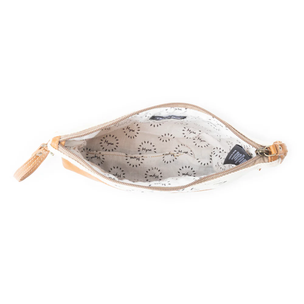 4765-farine-canvas-pouch-1.webp