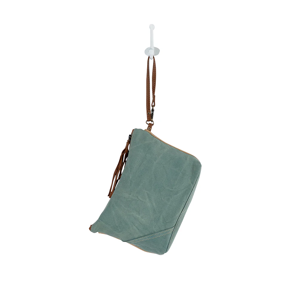 5058-fontaine-de-parfums-pouch-1.webp