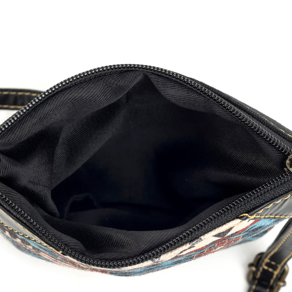5119-fountain-trail-small-crossbody-bag-1.webp