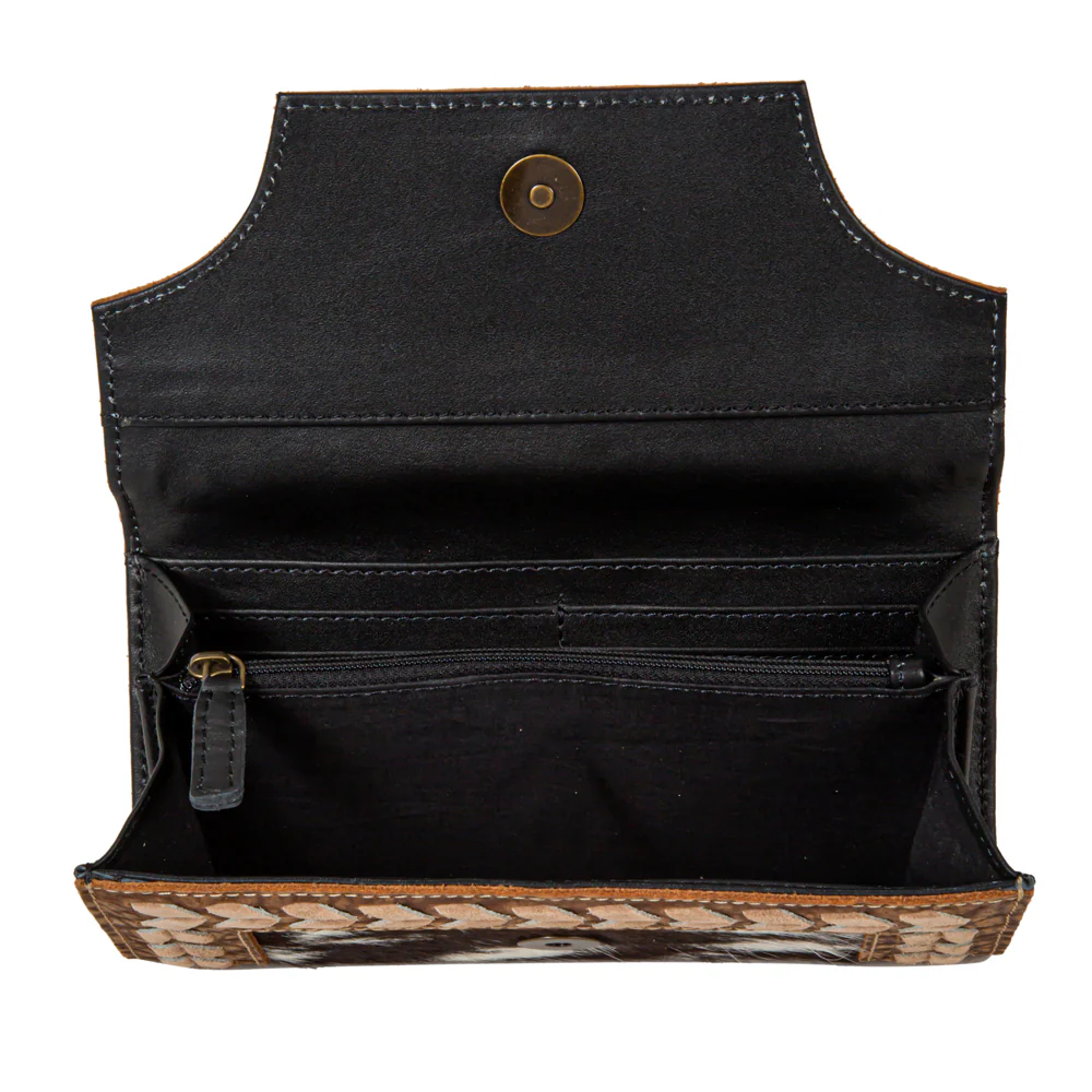 5468-glenrose-stitch-accent-wallet-1.webp
