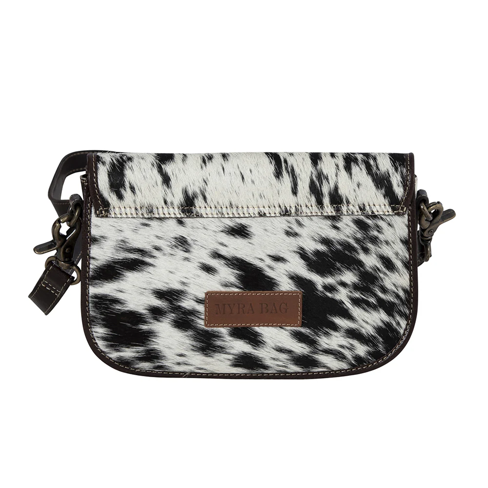 548-angus-ridge-leather-hairon-bag-in-dark-hair-on-hide-1.webp