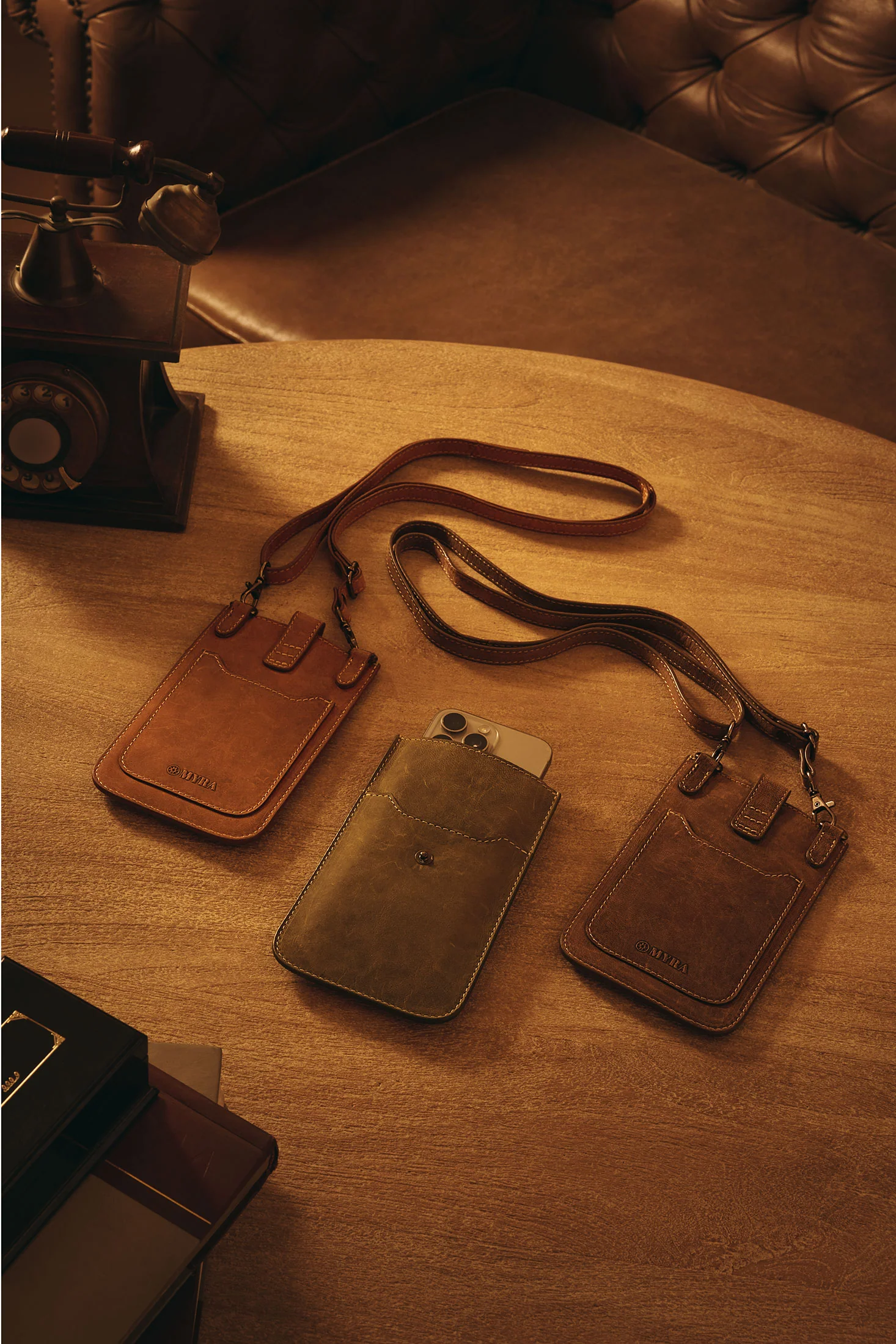 5547-golden-canyon-cell-phone-bag-in-camel-1.webp