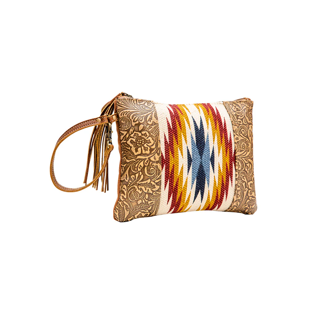 5605-goldy-pouch-1.webp