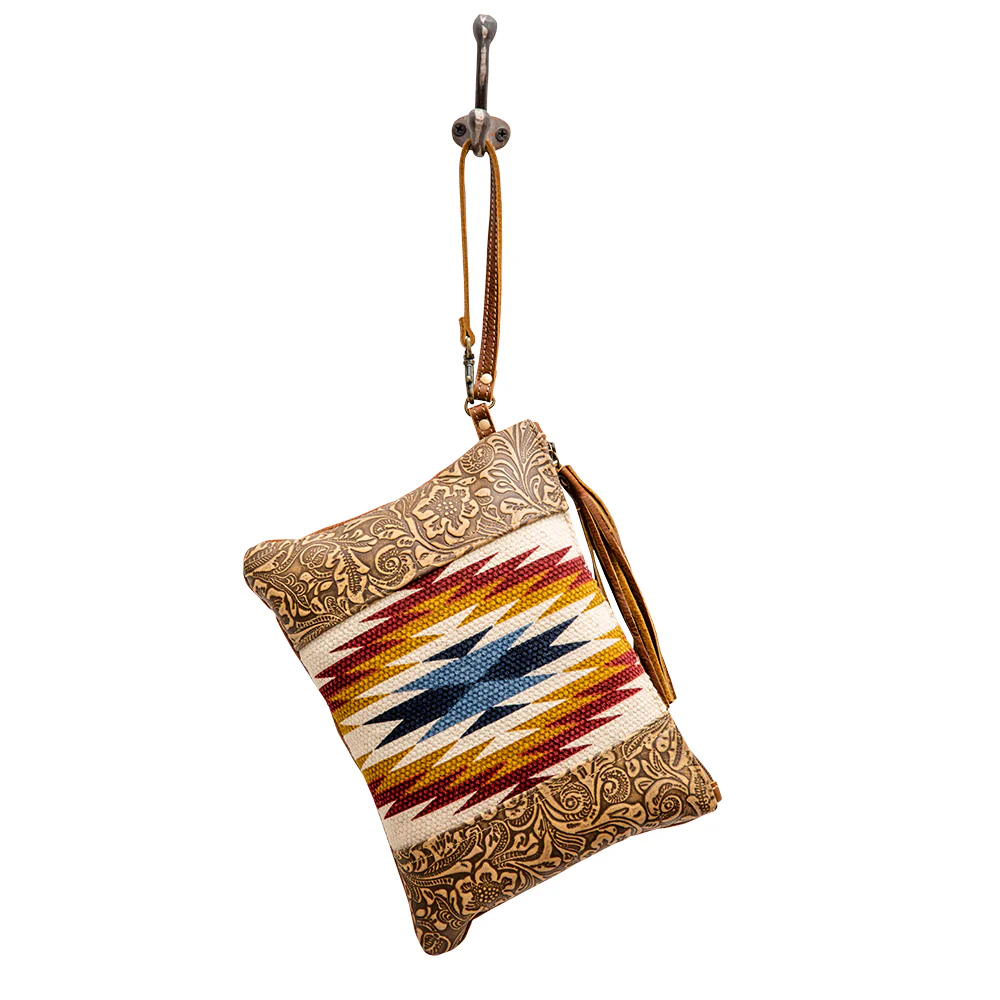 5605-goldy-pouch-1.webp