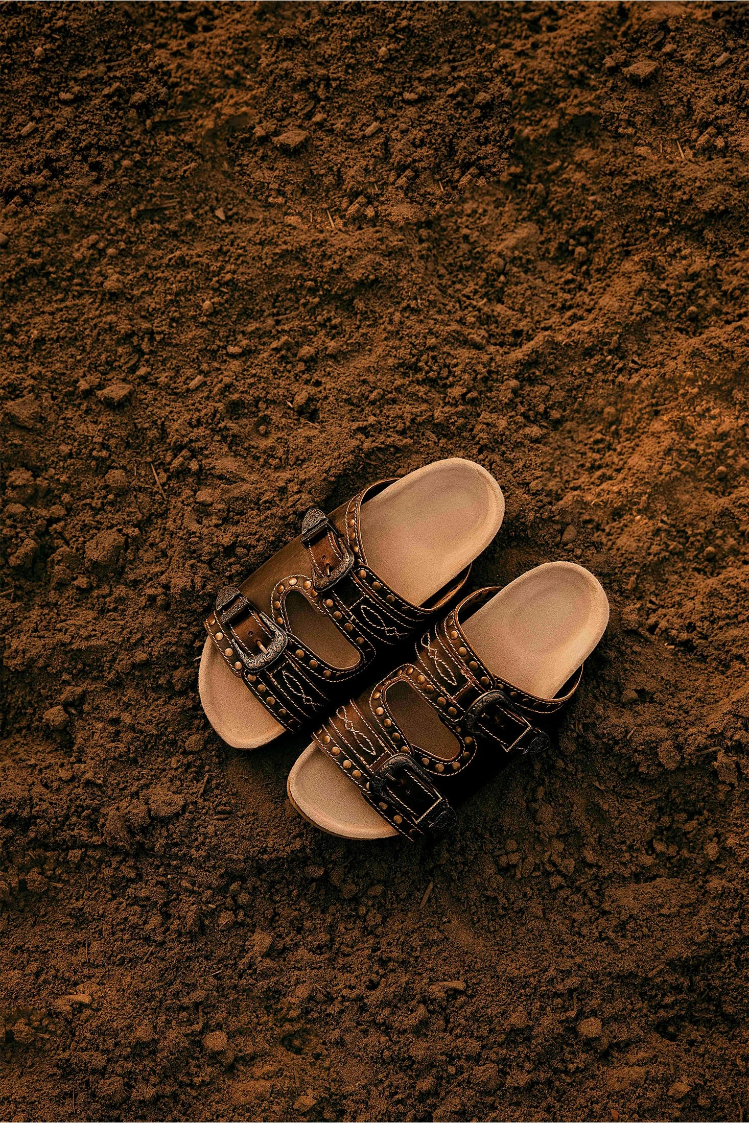 5709-great-sonora-sunset-sandals-in-brown-1.webp