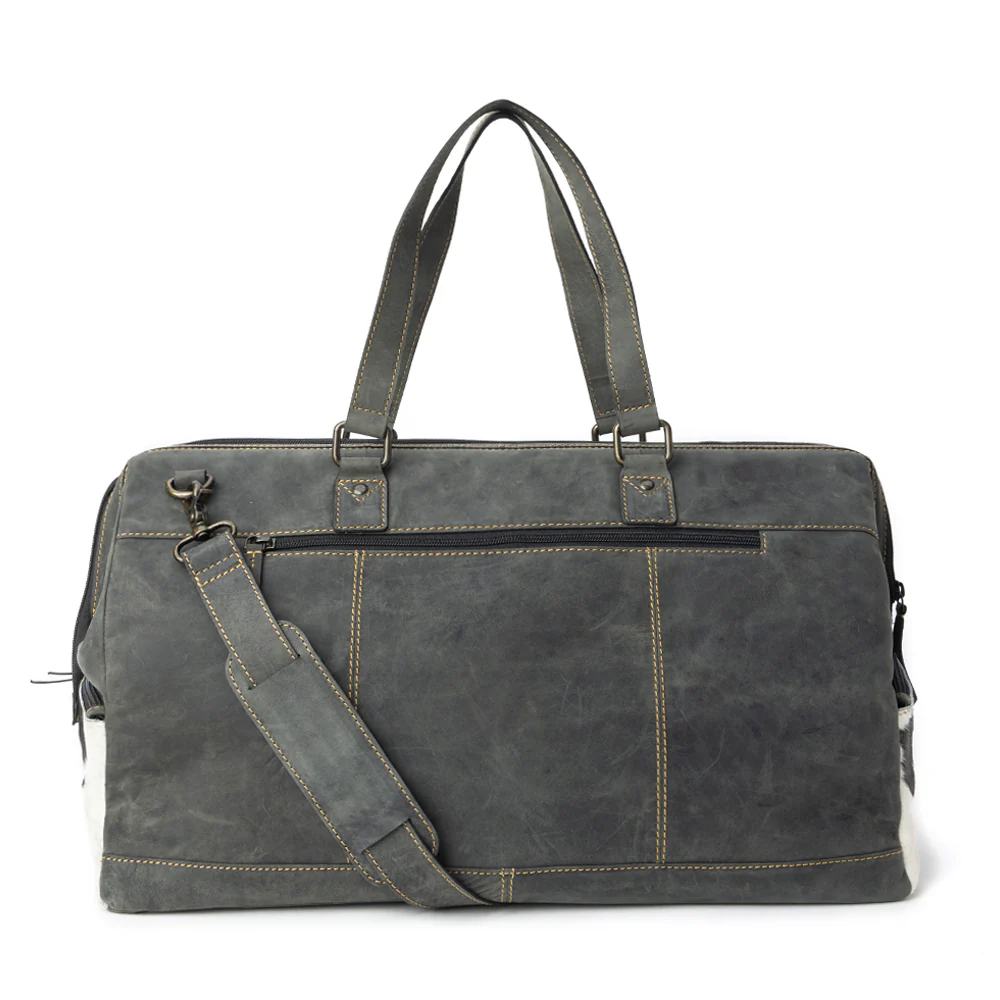 571-antelope-mesa-trail-duffel-in-black-and-white-1.webp