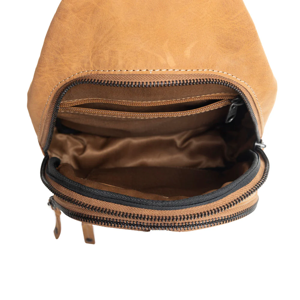 572-antelope-trail-sling-bag-1.webp