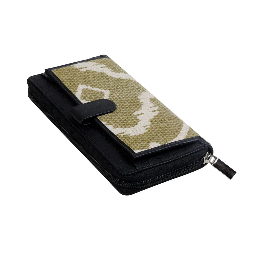 5729-green-foliage-wallet-1.webp