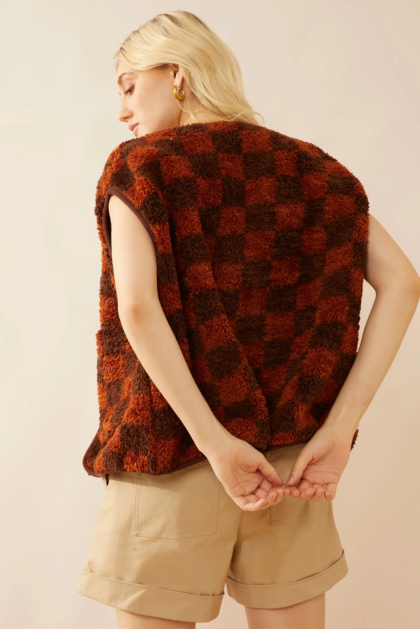 607-arabella-vest-jacket-1.webp