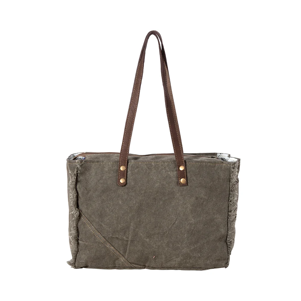 6095-high-trails-vp11-small-crossbody-bag-1.webp