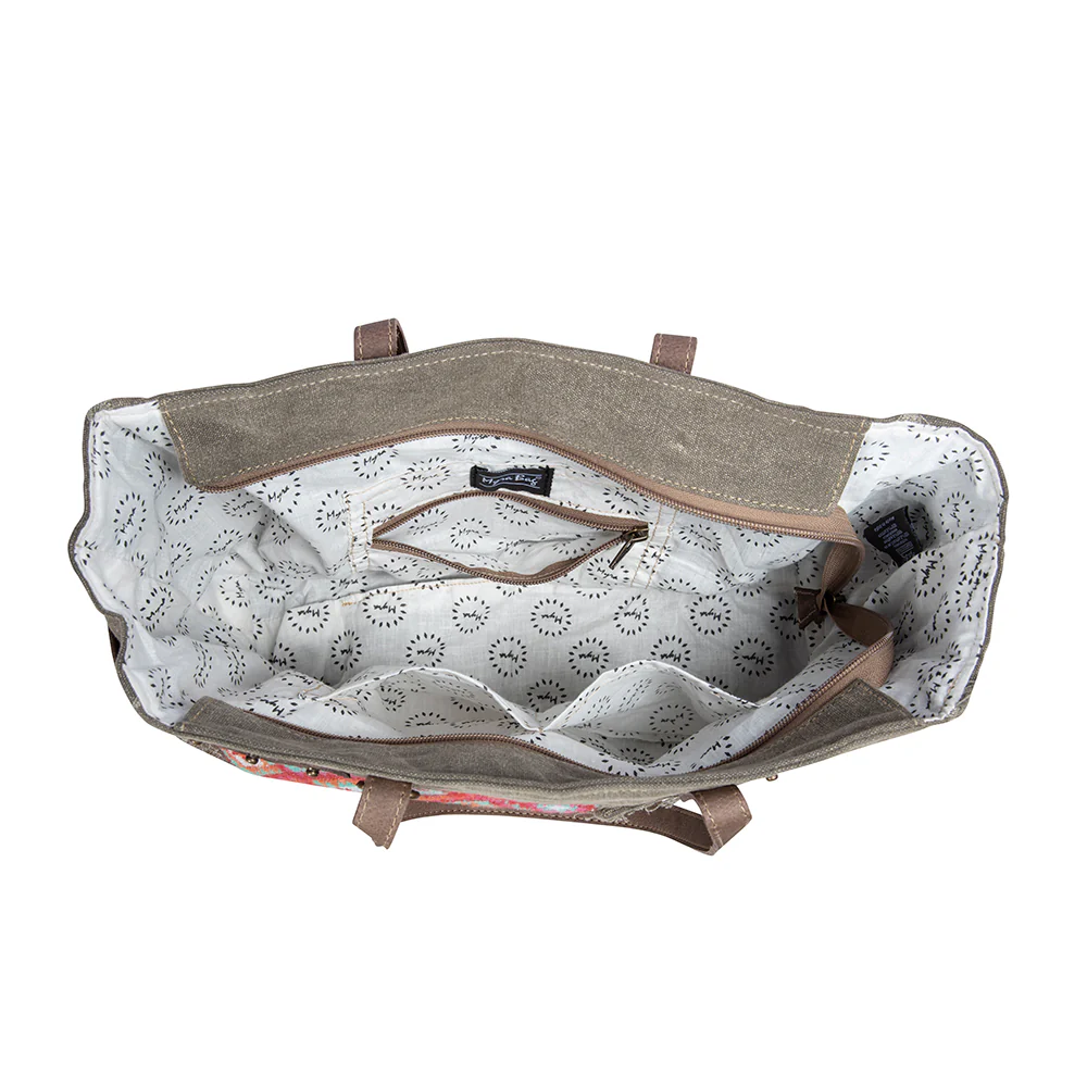 6095-high-trails-vp11-small-crossbody-bag-1.webp
