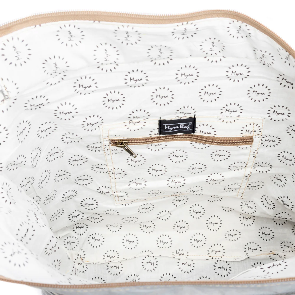6110-hillsboro-tote-bag-1.webp