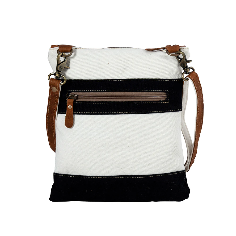 62-23-skidoo-small-crossbody-bag-1.webp