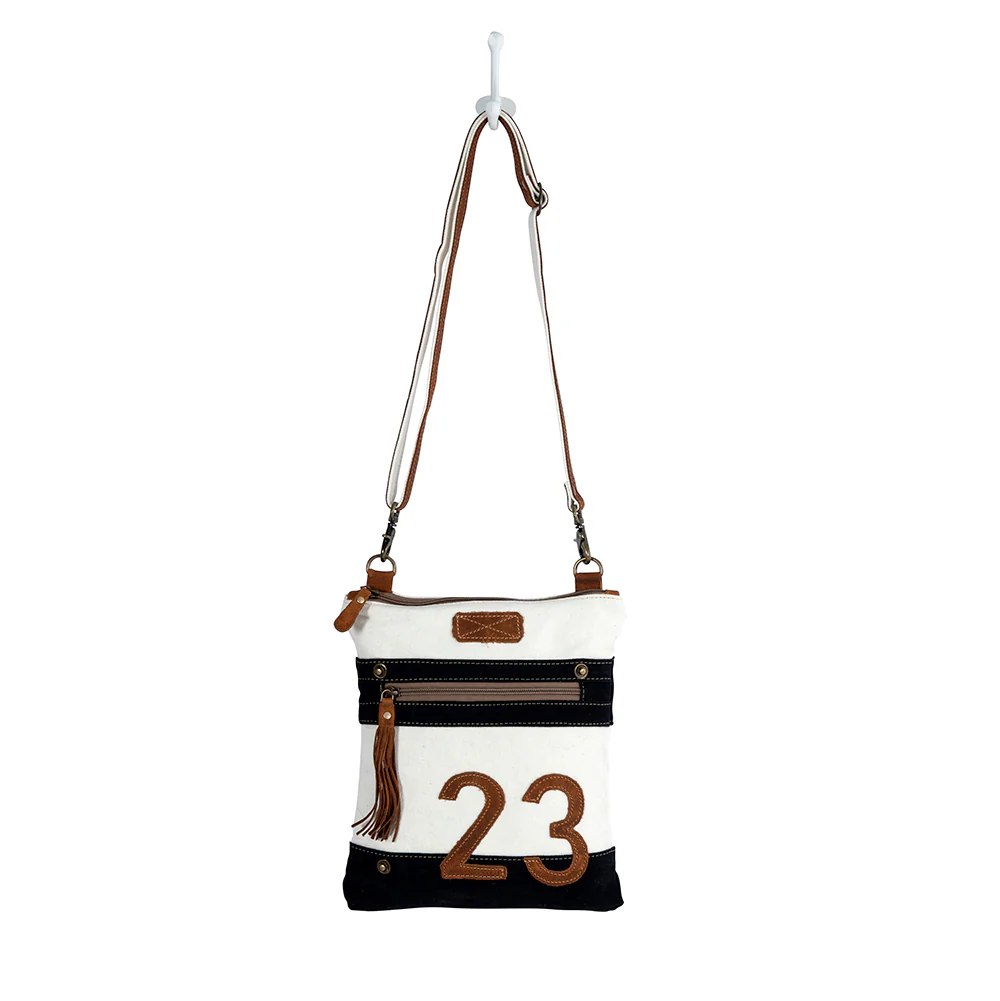 62-23-skidoo-small-crossbody-bag-1.webp