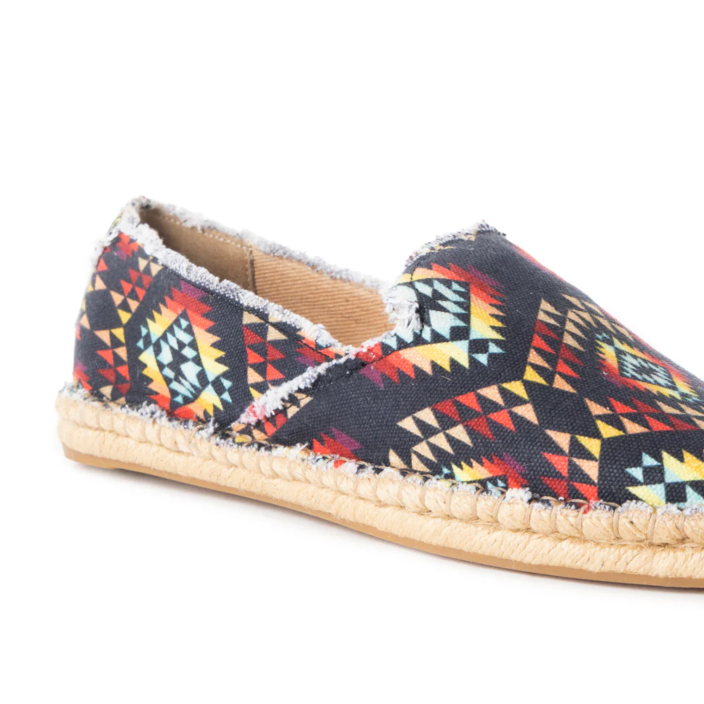 6215-hue-espadrilles-1.webp