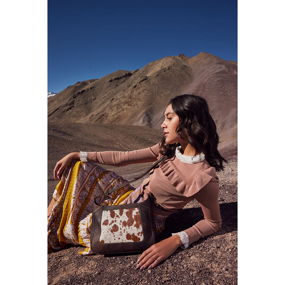6253-hyrainth-leather-hairon-bags-1.webp