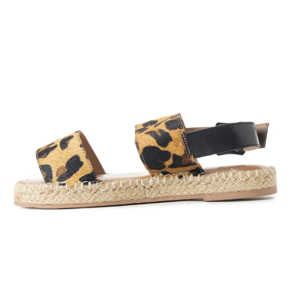 6402-isotope-espadrilles-1.webp