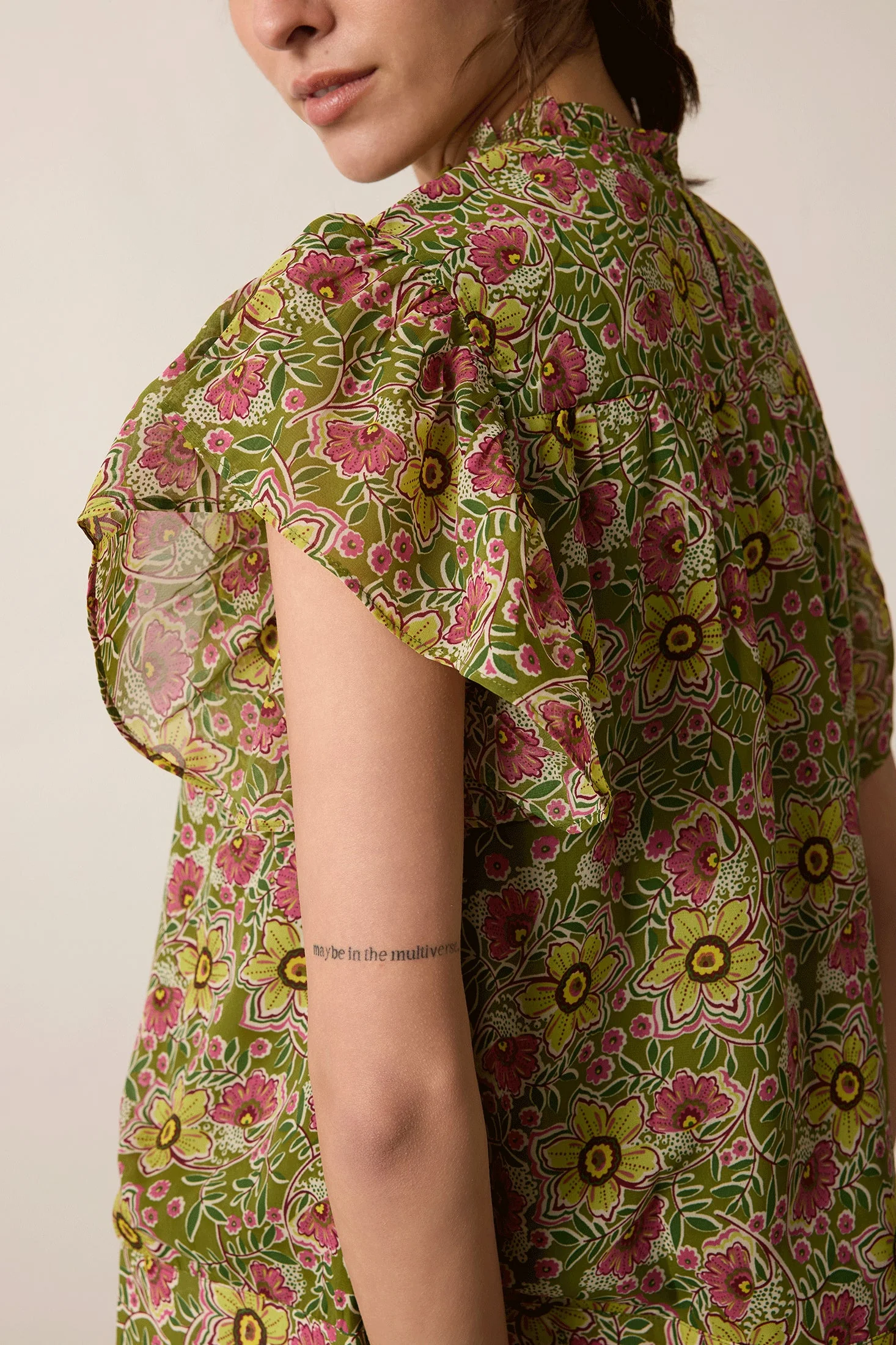 6493-jenna-floral-print-top-in-multicolor-1.webp