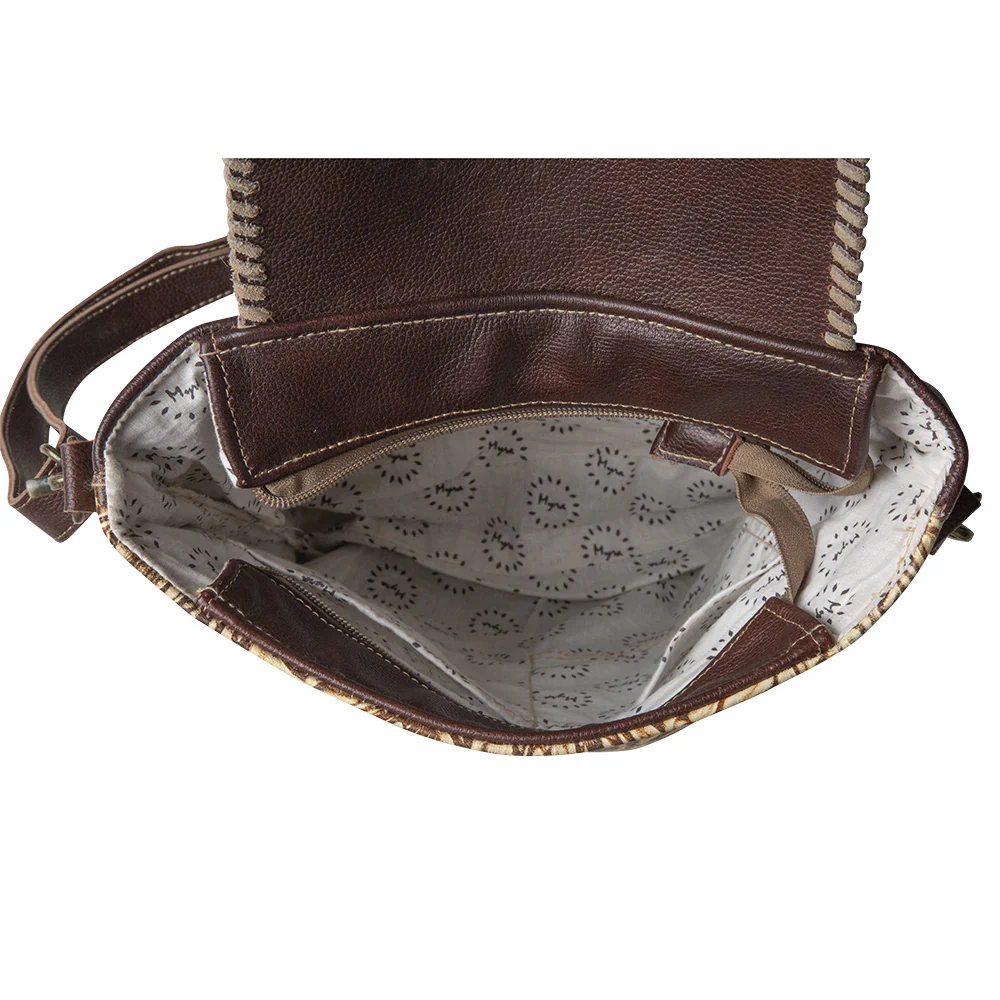 6658-kakarot-leather-hairon-bag-1.webp