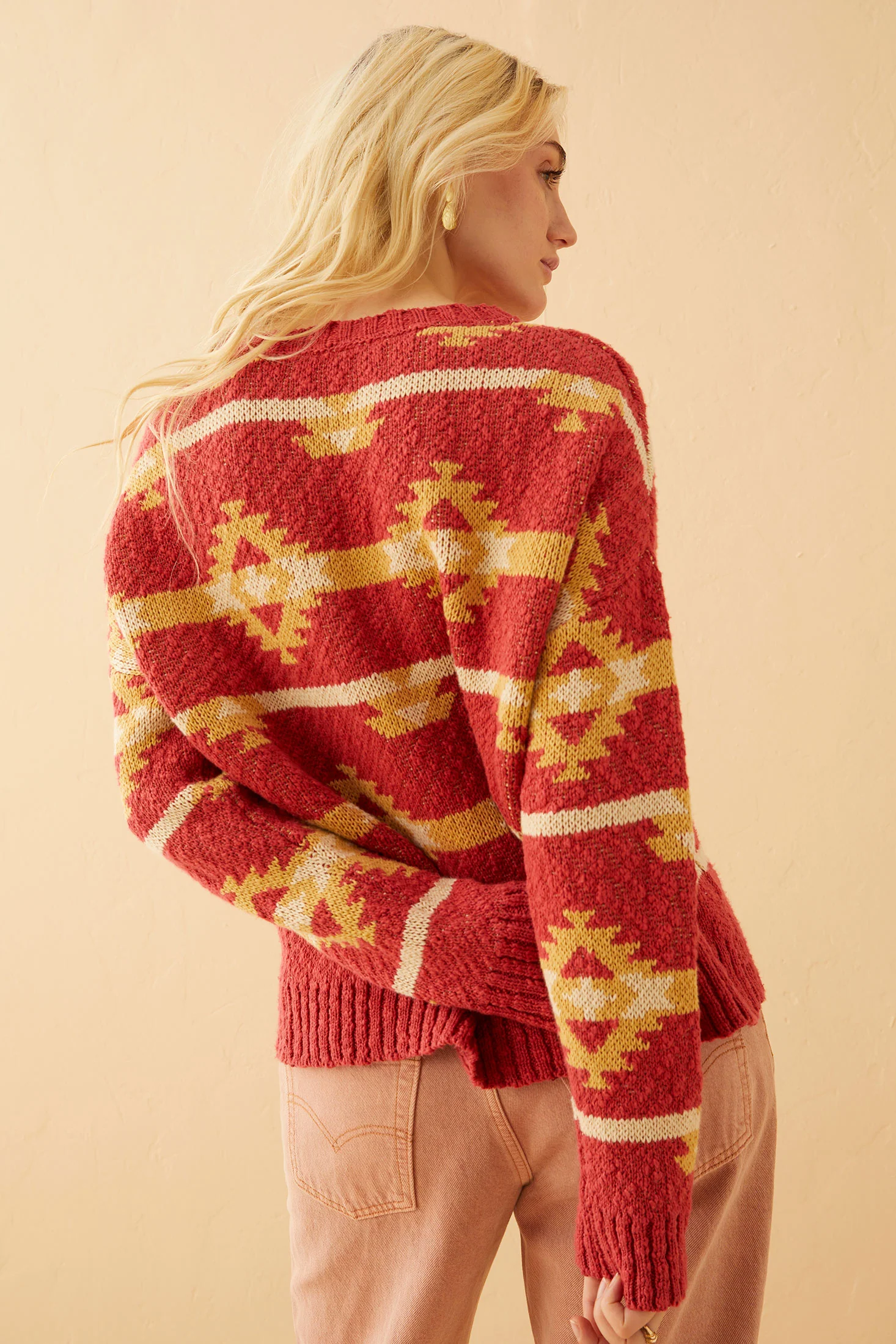 6675-karlie-kay-sweater-1.webp