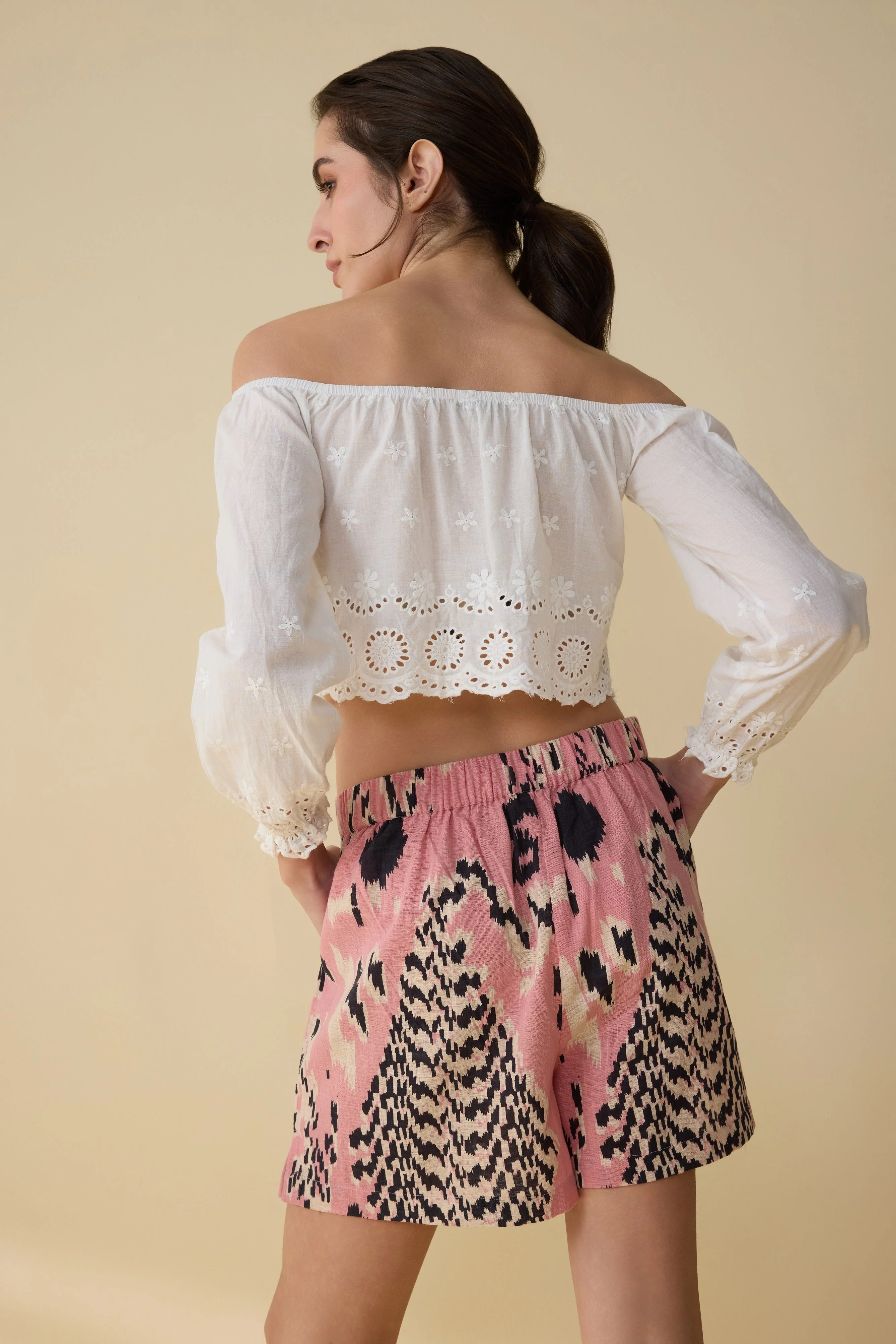 668-arrowhead-meadow-shorts-in-pink-1.webp