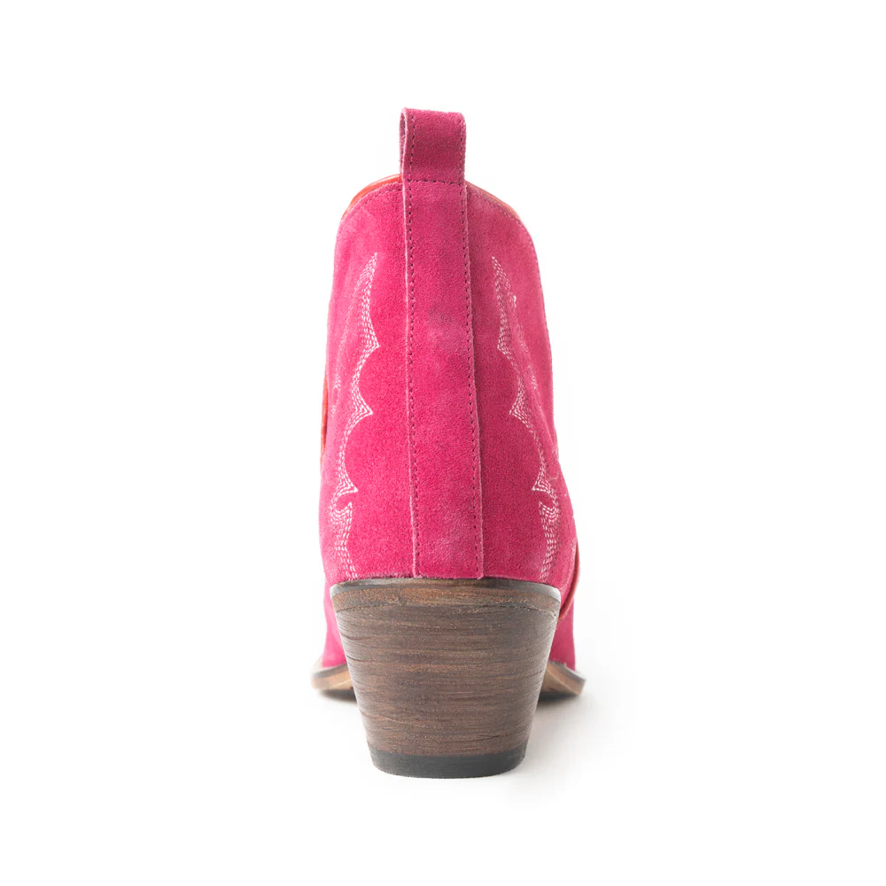 6713-kassie-trailhead-booties-in-pink-1.webp