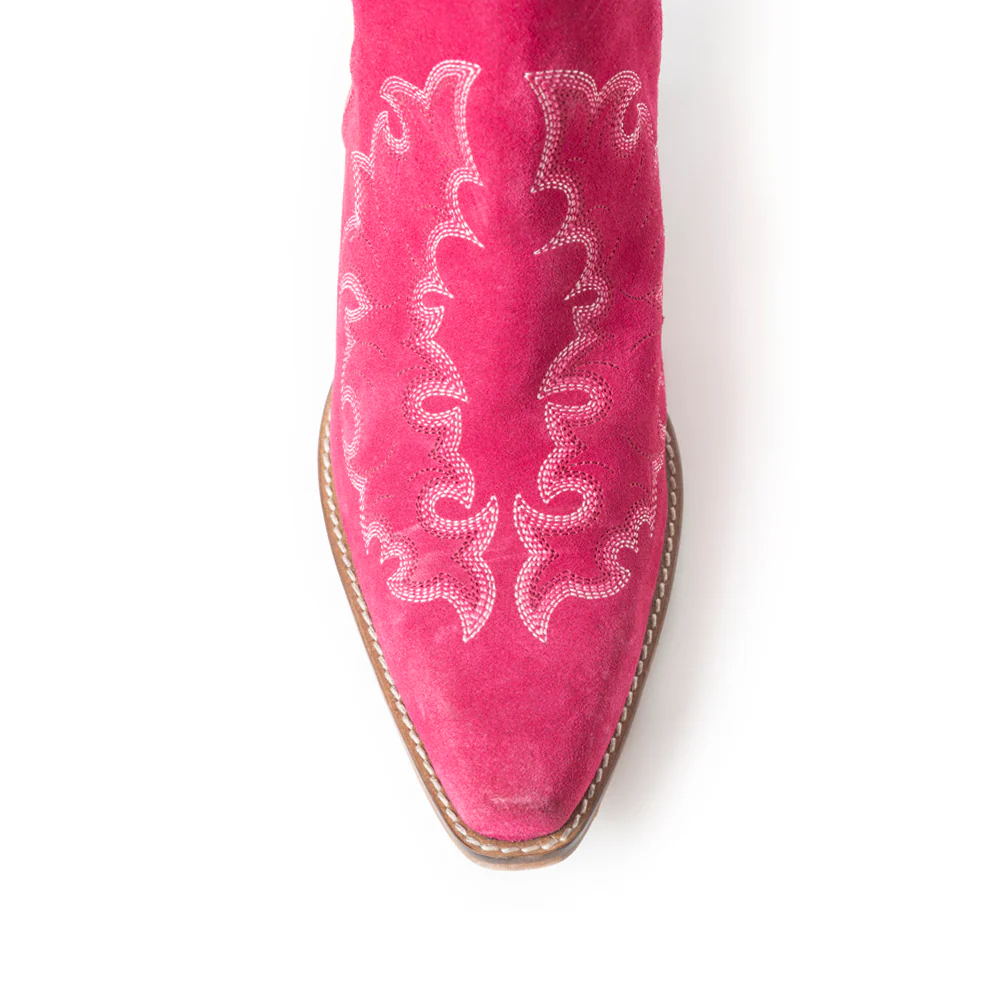 6713-kassie-trailhead-booties-in-pink-1.webp