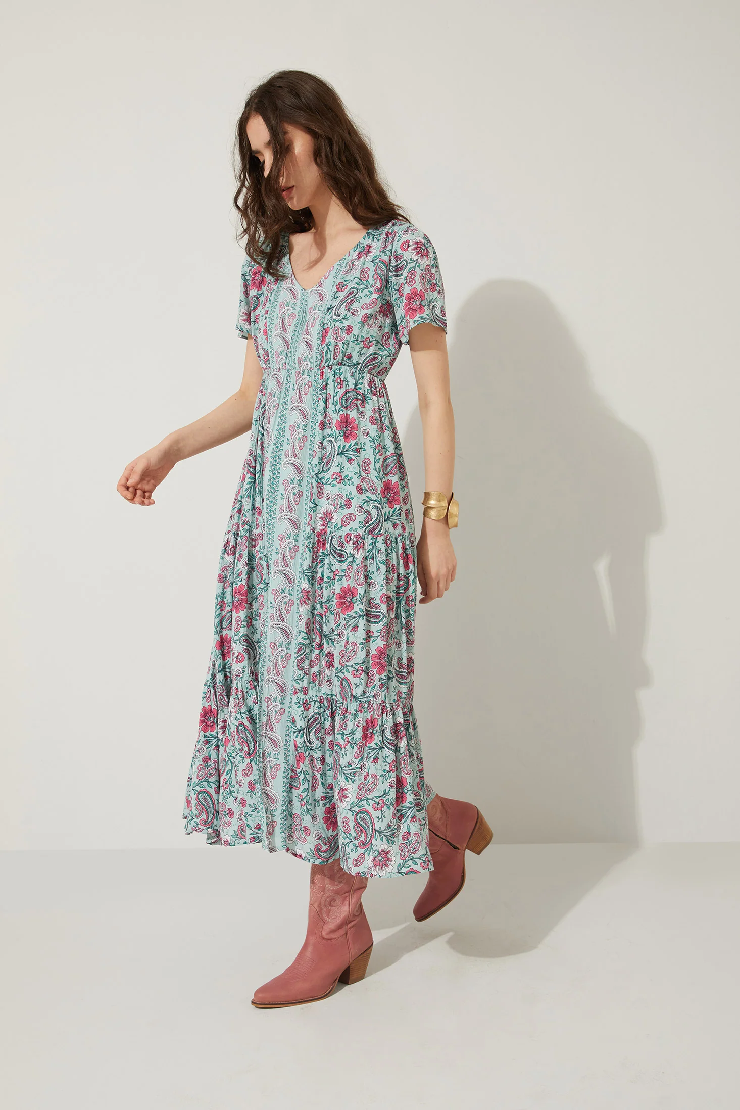 6754-kellianne-paisley-dress-1.webp
