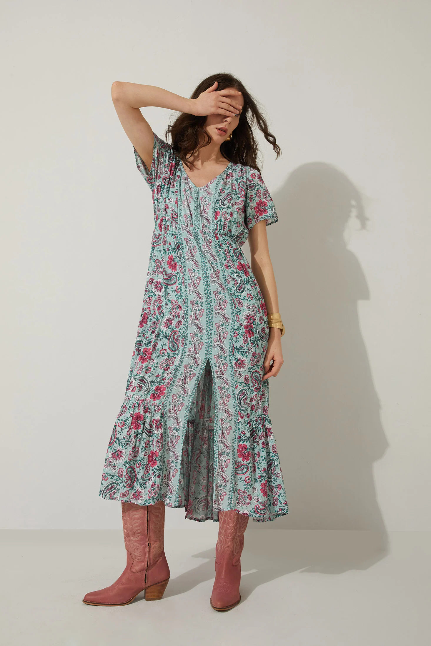 6754-kellianne-paisley-dress-1.webp