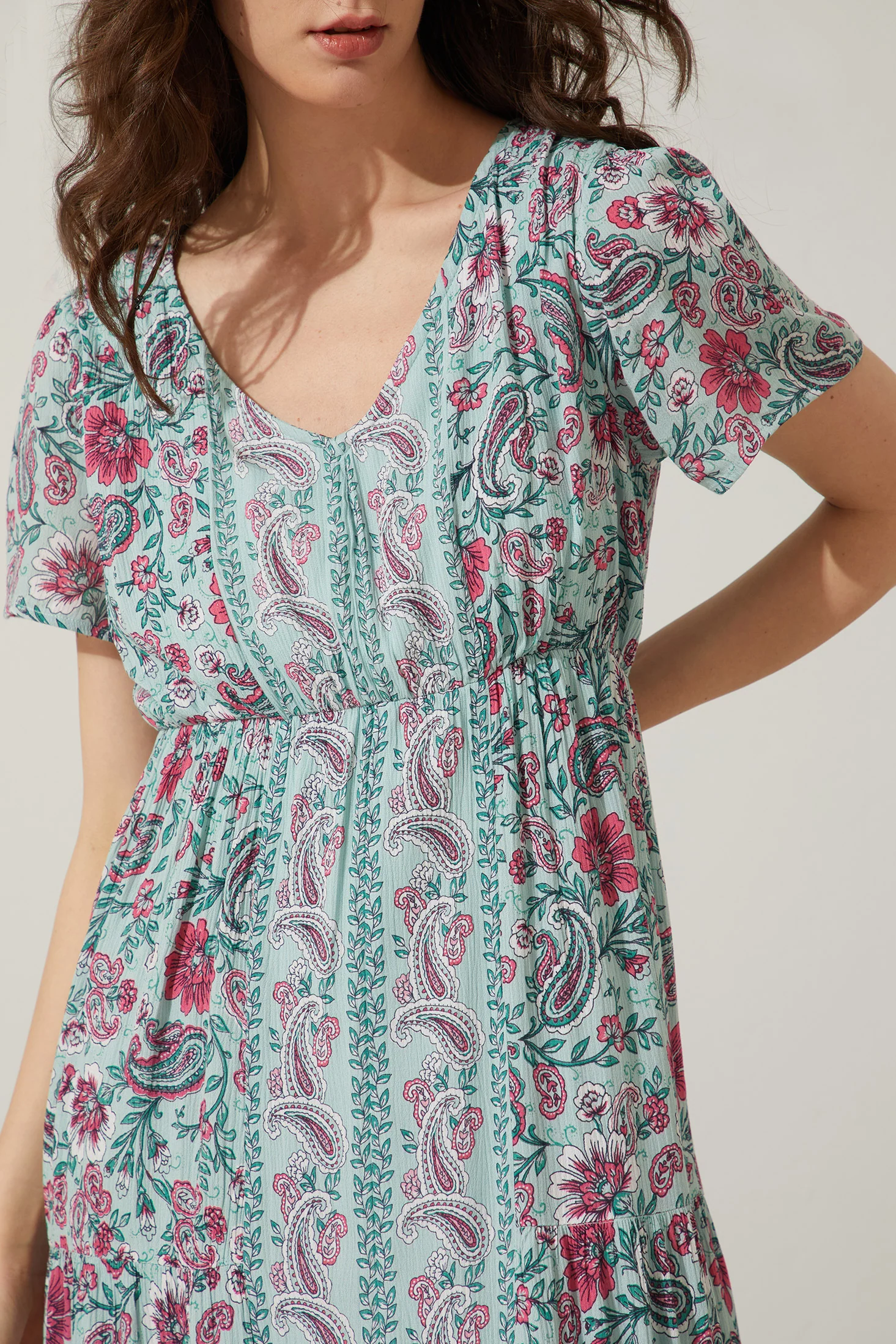 6754-kellianne-paisley-dress-1.webp