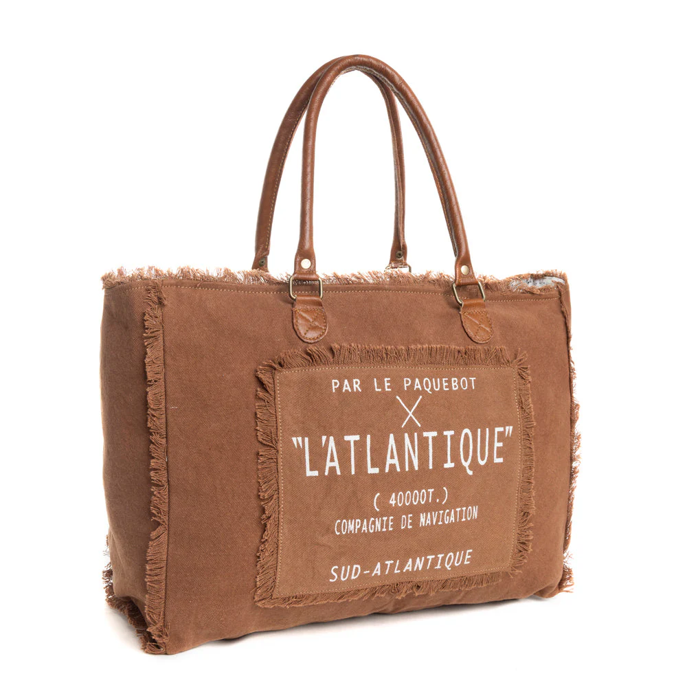 L'Atlantique Weekender in Bourbon
