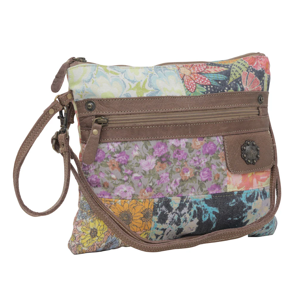 7132-le-piccolo-small-crossbody-bag-1.webp