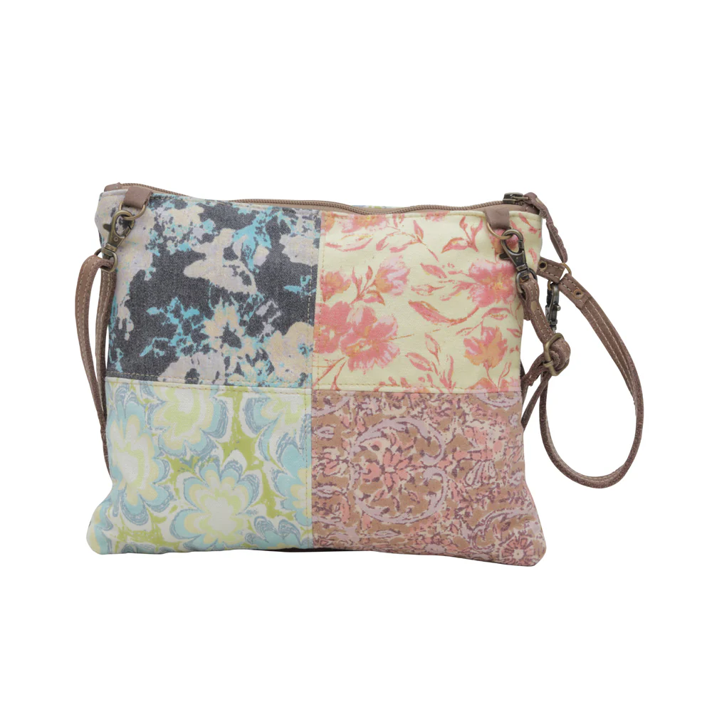 7132-le-piccolo-small-crossbody-bag-1.webp