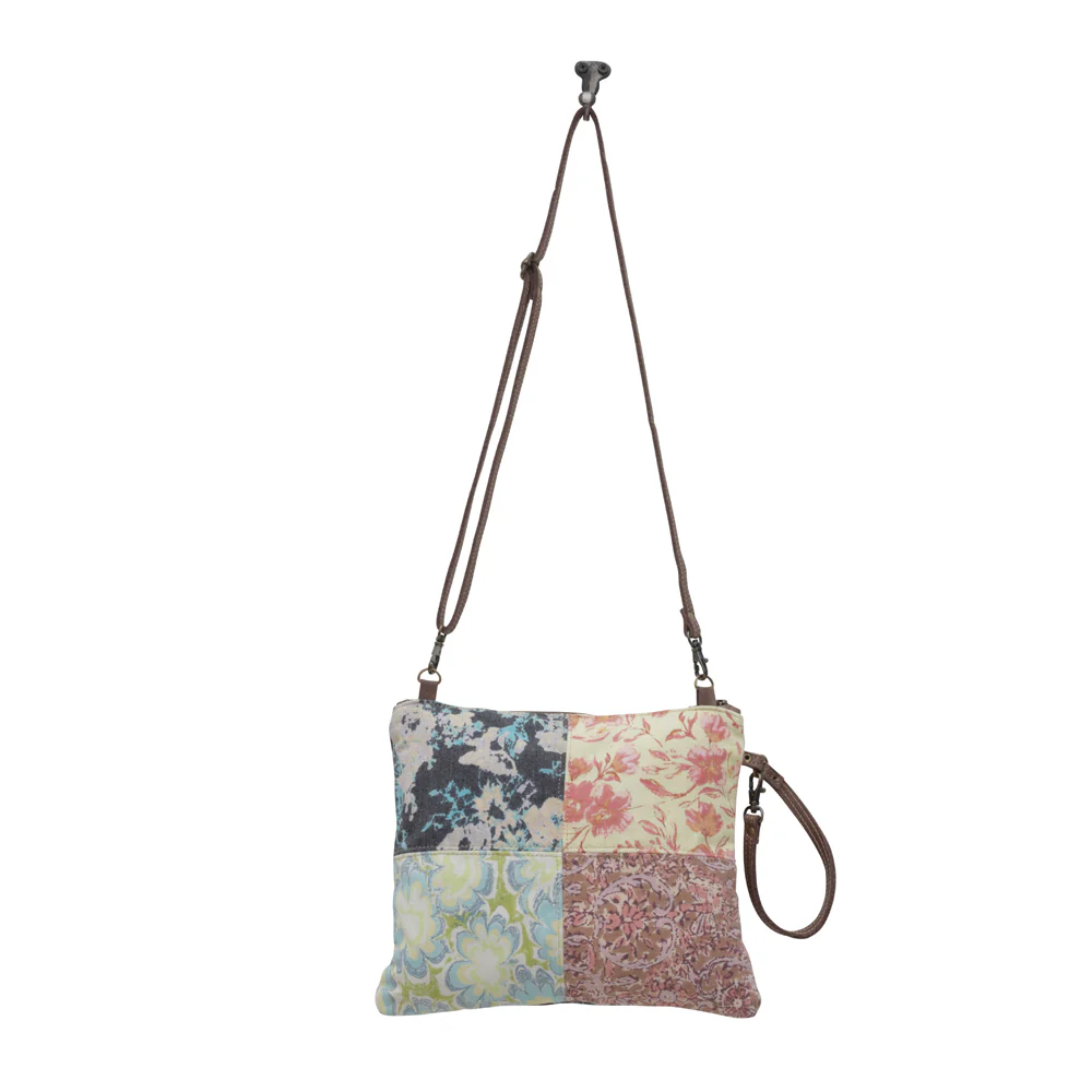 7132-le-piccolo-small-crossbody-bag-1.webp