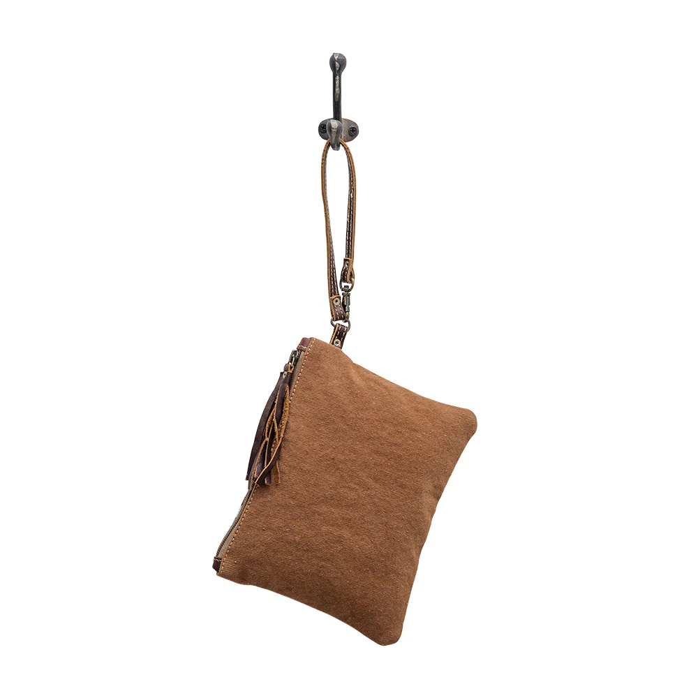 718-astral-ascent-pouch-1.webp
