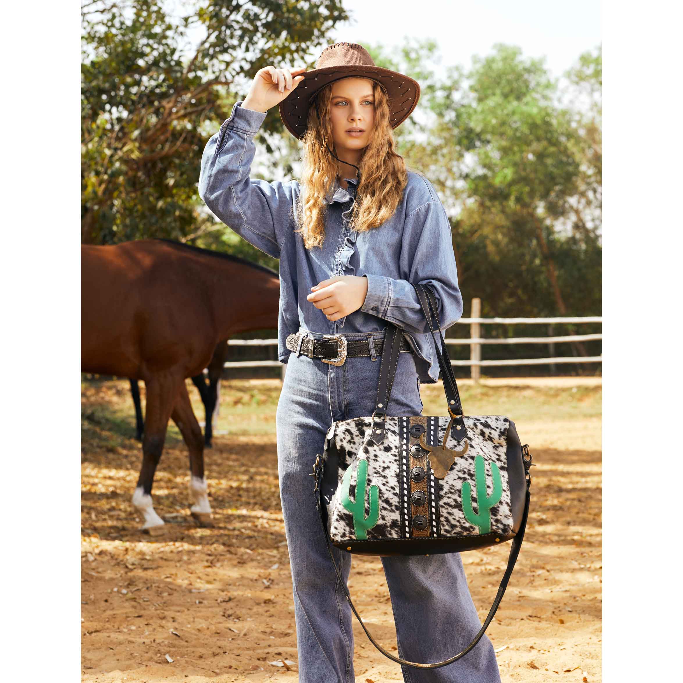 7298-little-succulents-mini-duffle-1.webp