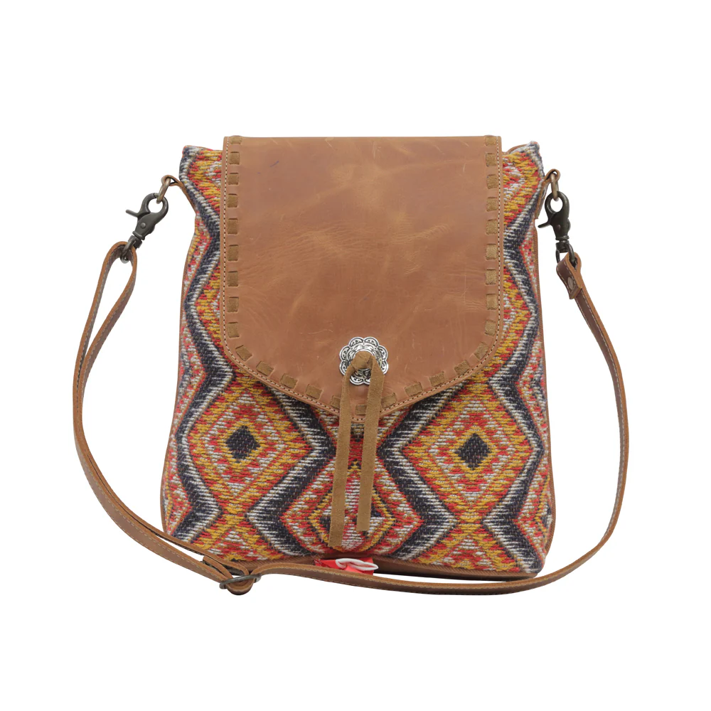 7432-lovesome-bags-collection-1.webp