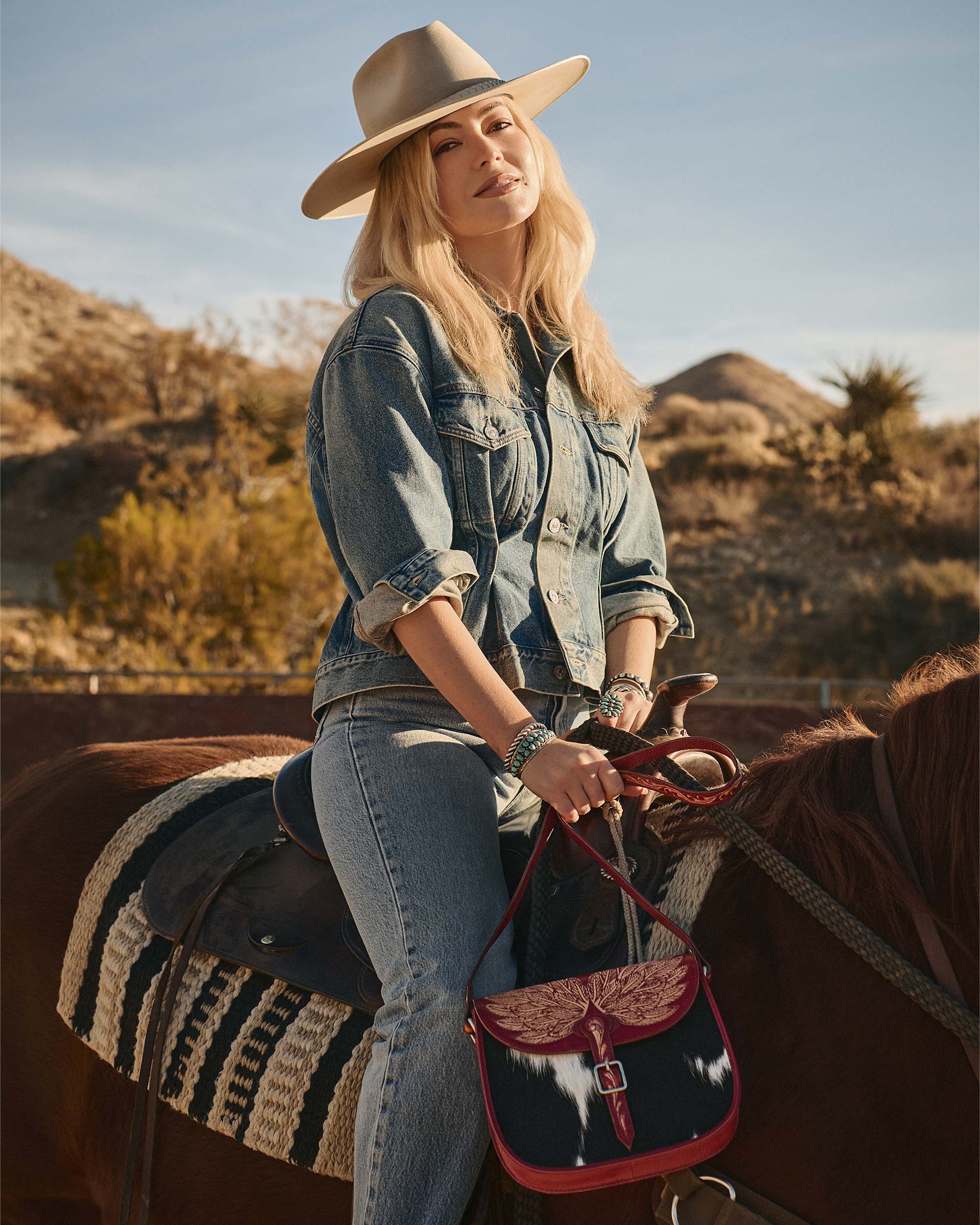 7487-loyal-west-aurelia-mini-bag-1.webp