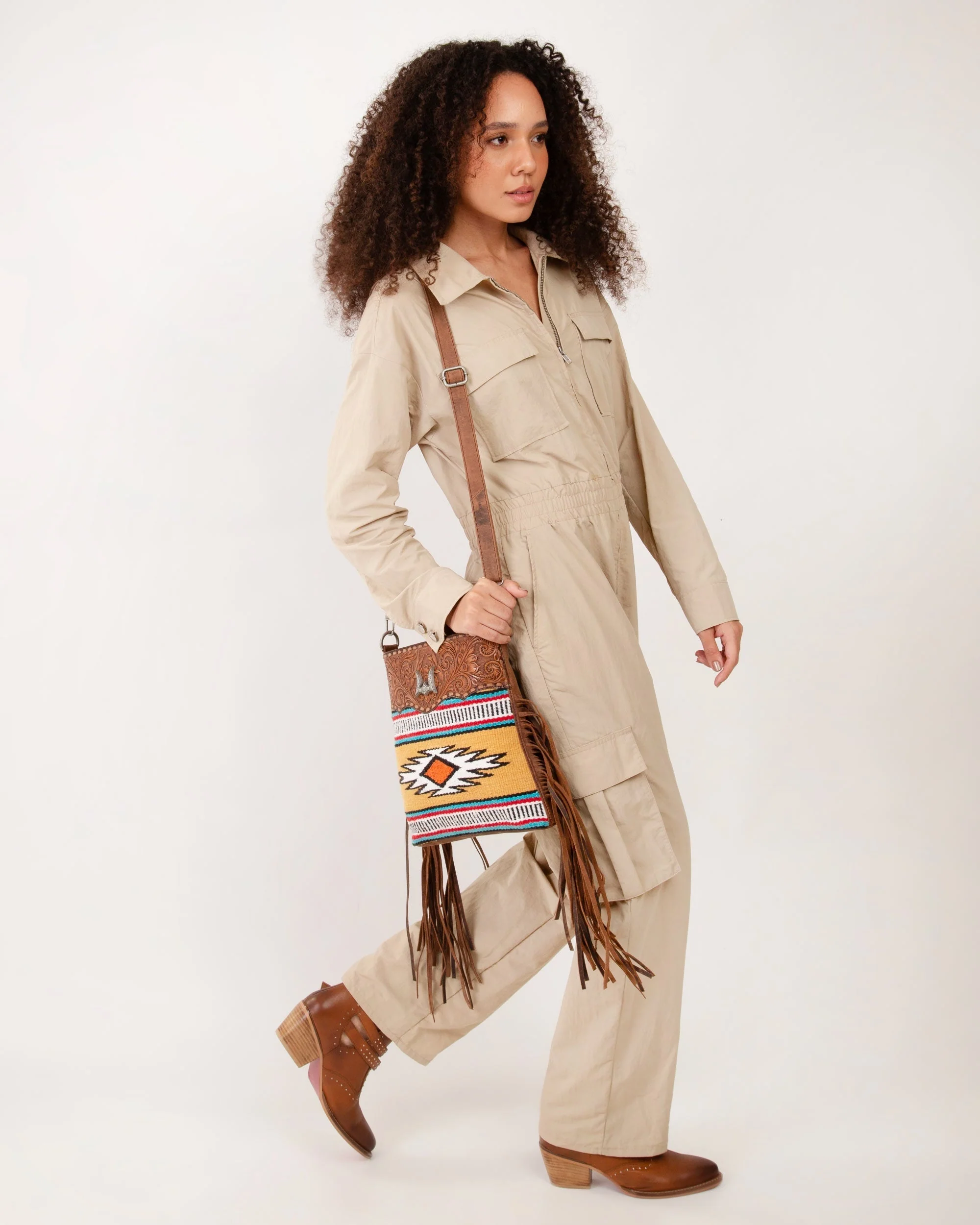 7623-loyal-west-gloriana-medium-bag-1.webp