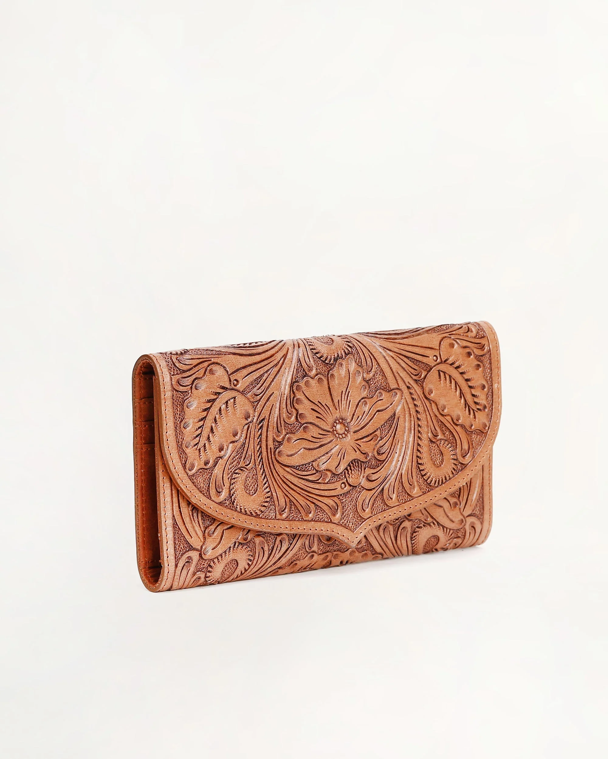 7626-loyal-west-gloriana-wallet-1.webp
