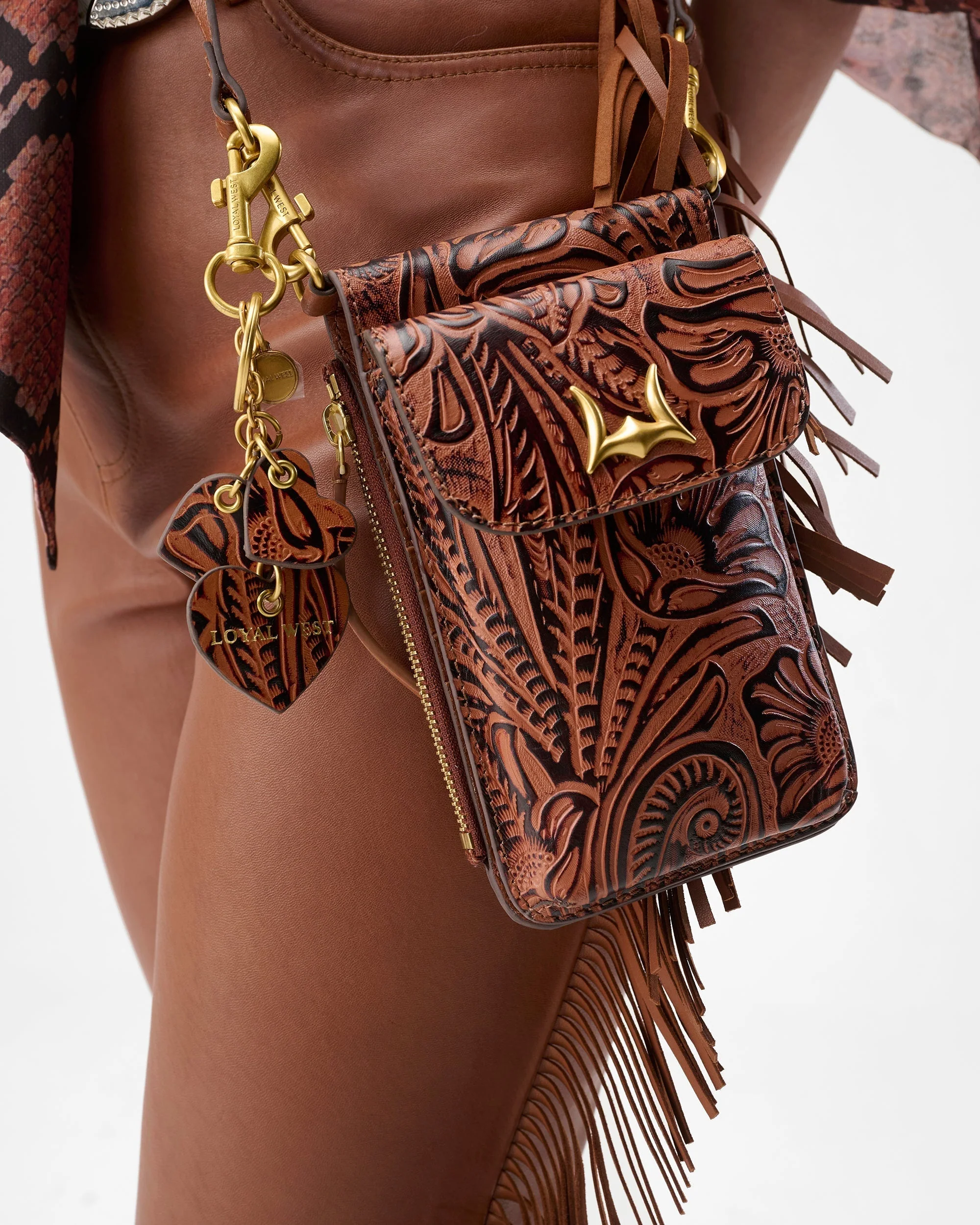 7634-loyal-west-heart-shape-keychain-in-hand-finished-embossed-leather-brown-1.webp
