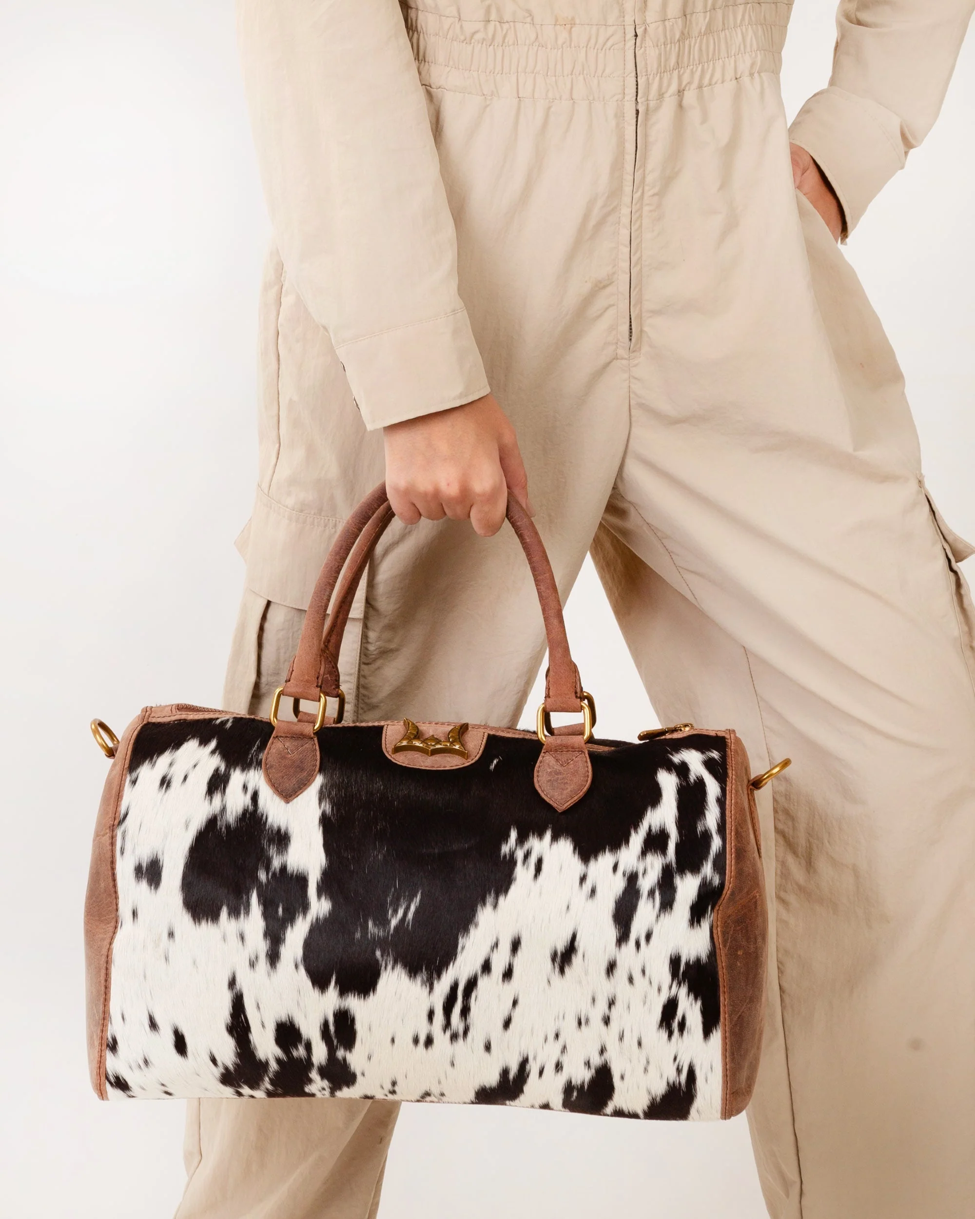 7685-loyal-west-lw-gold-standard-medium-duffle-bag-1.webp