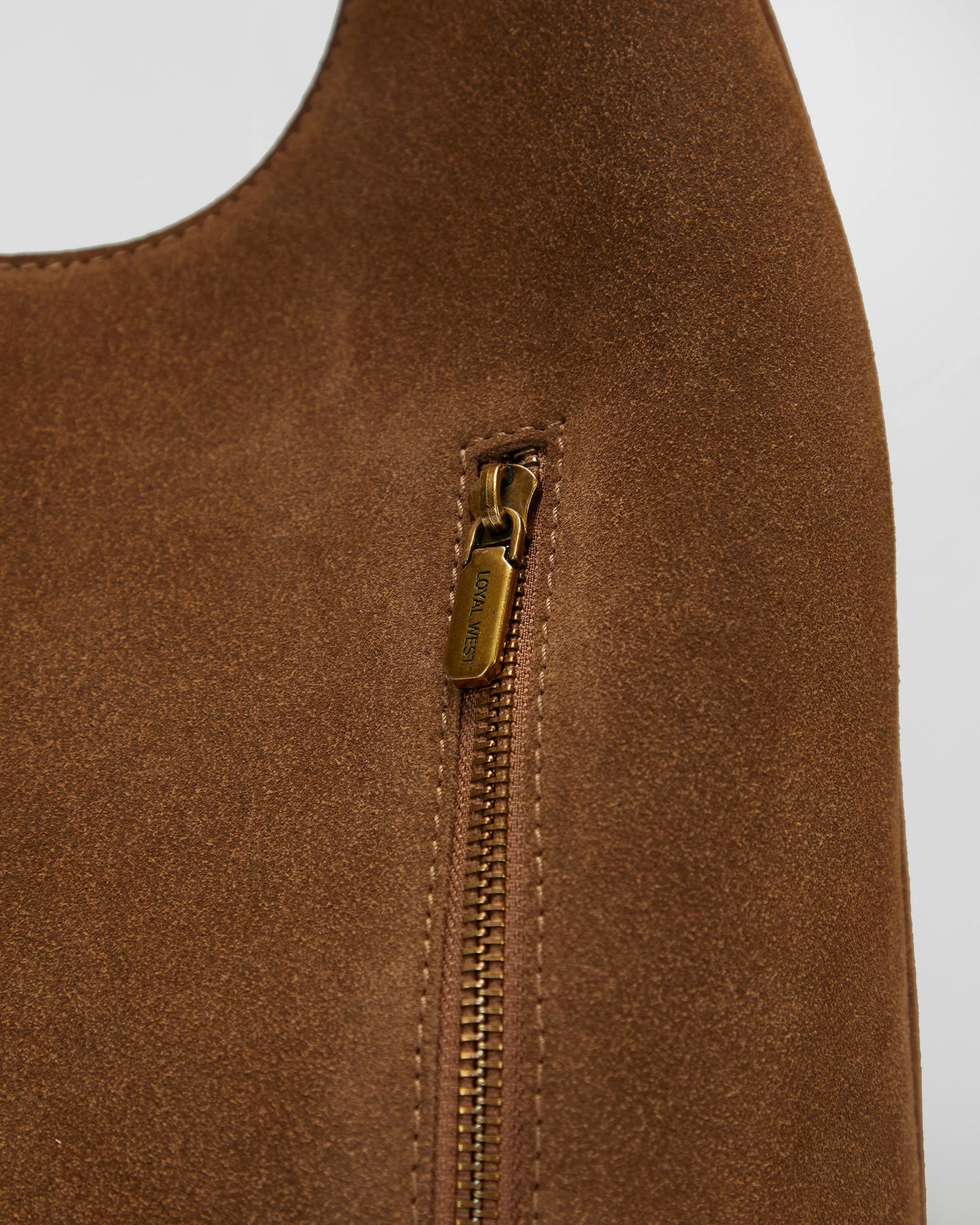 7691-loyal-west-lw-large-purse-in-suede-leather-1.webp