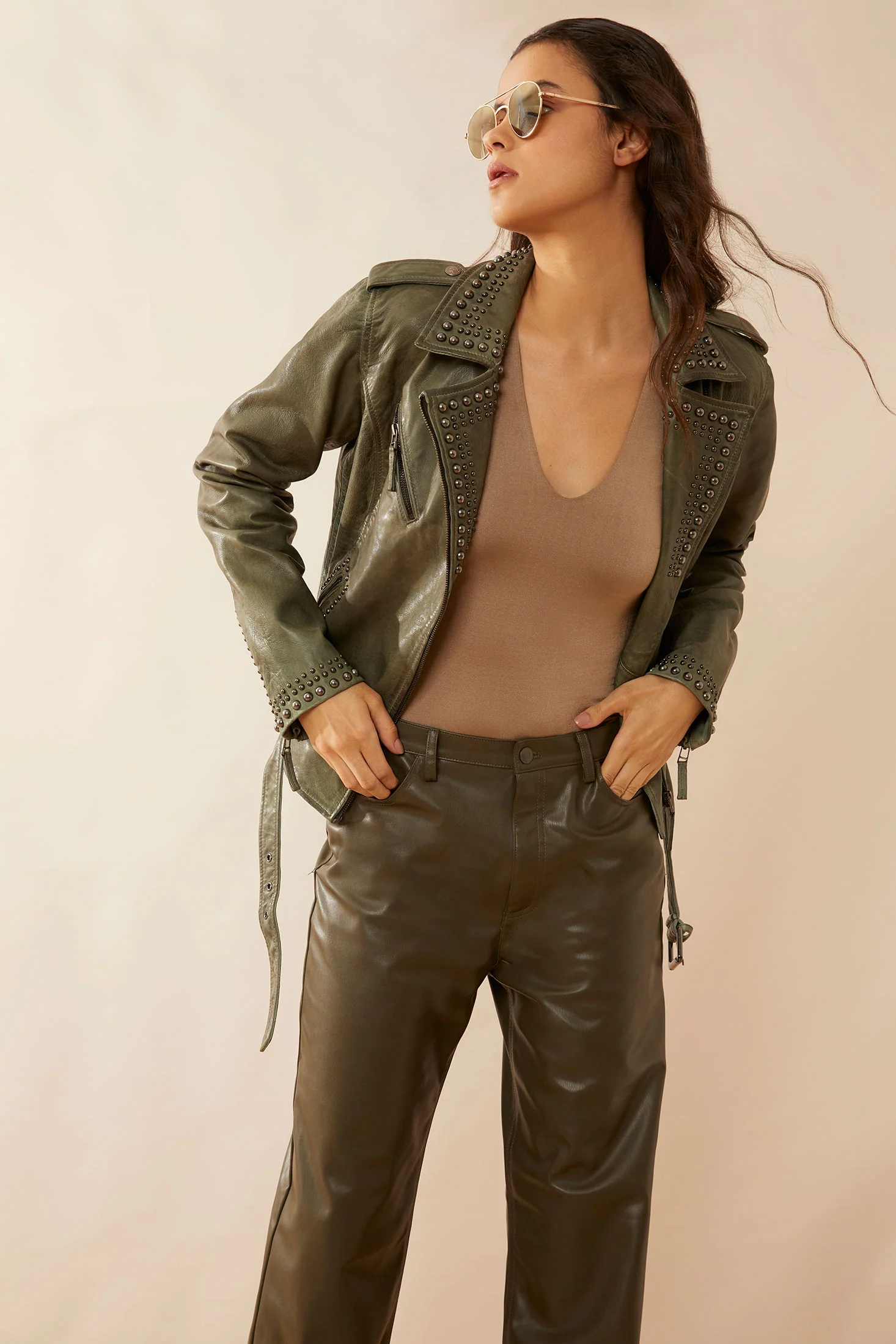 77-aansila-leather-jacket-in-fern-grotto-green-1.webp