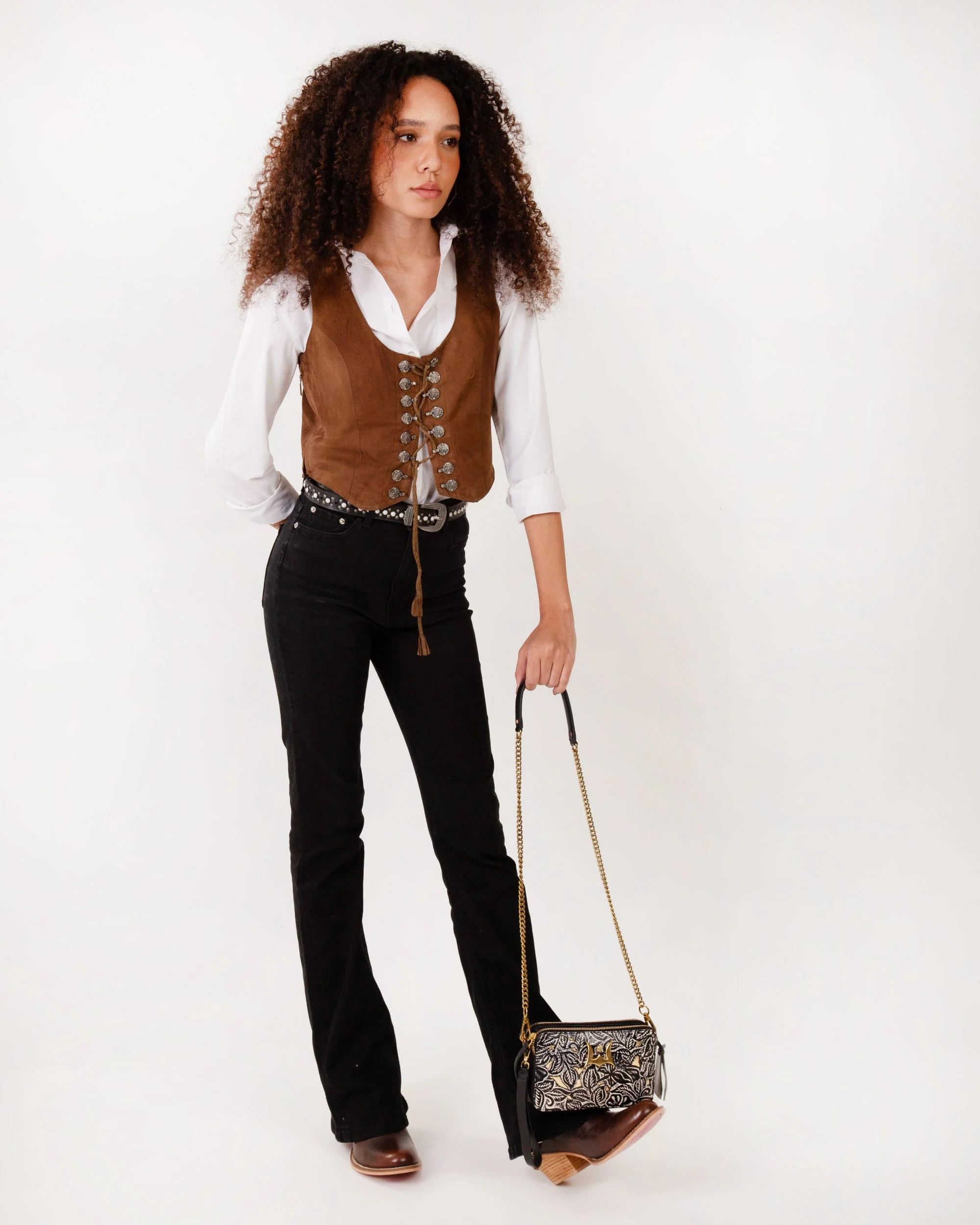 7794-loyal-west-shell-mini-purse-1.webp