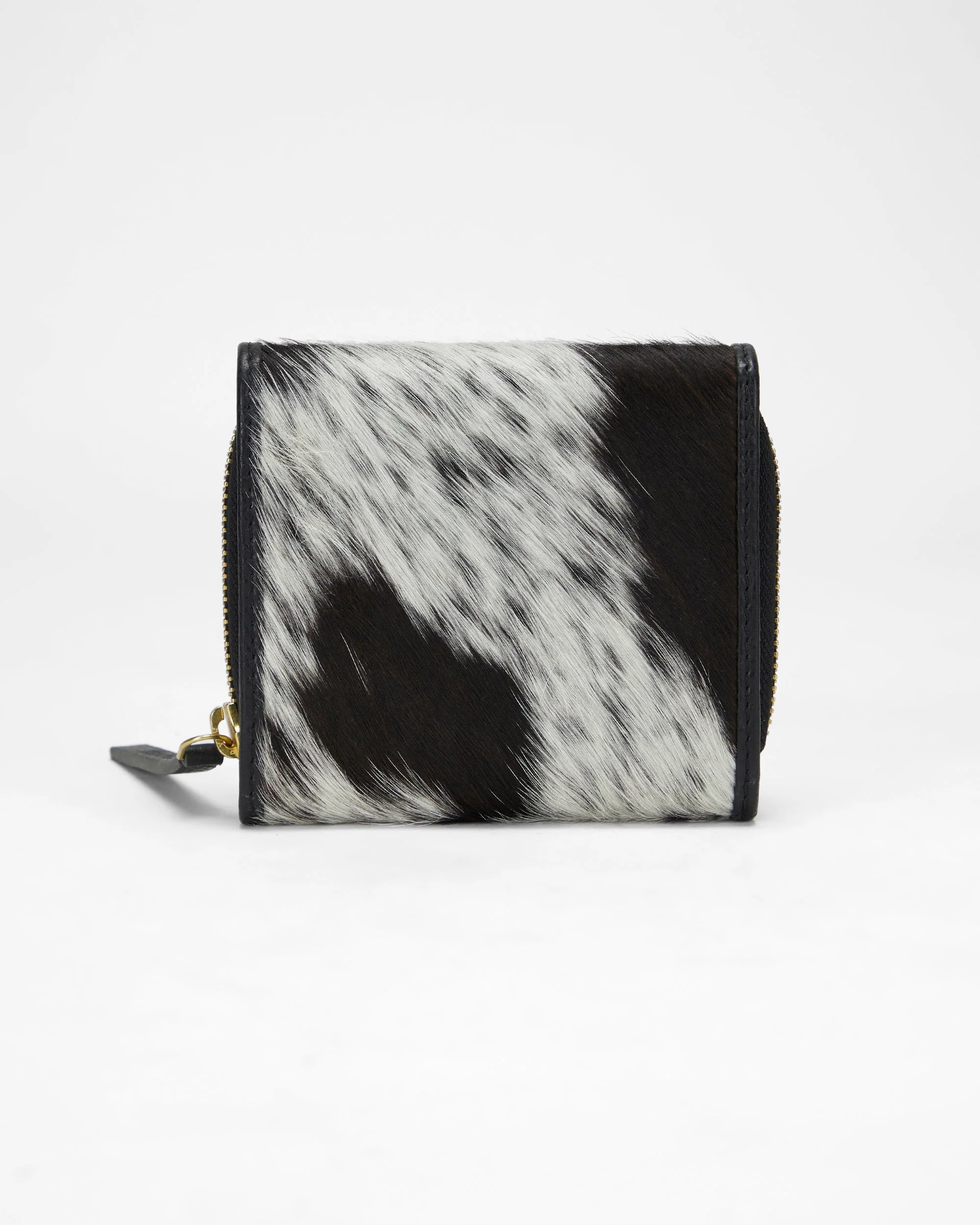 7822-loyal-west-sophia-card-holder-in-black-white-cowhide-1.webp