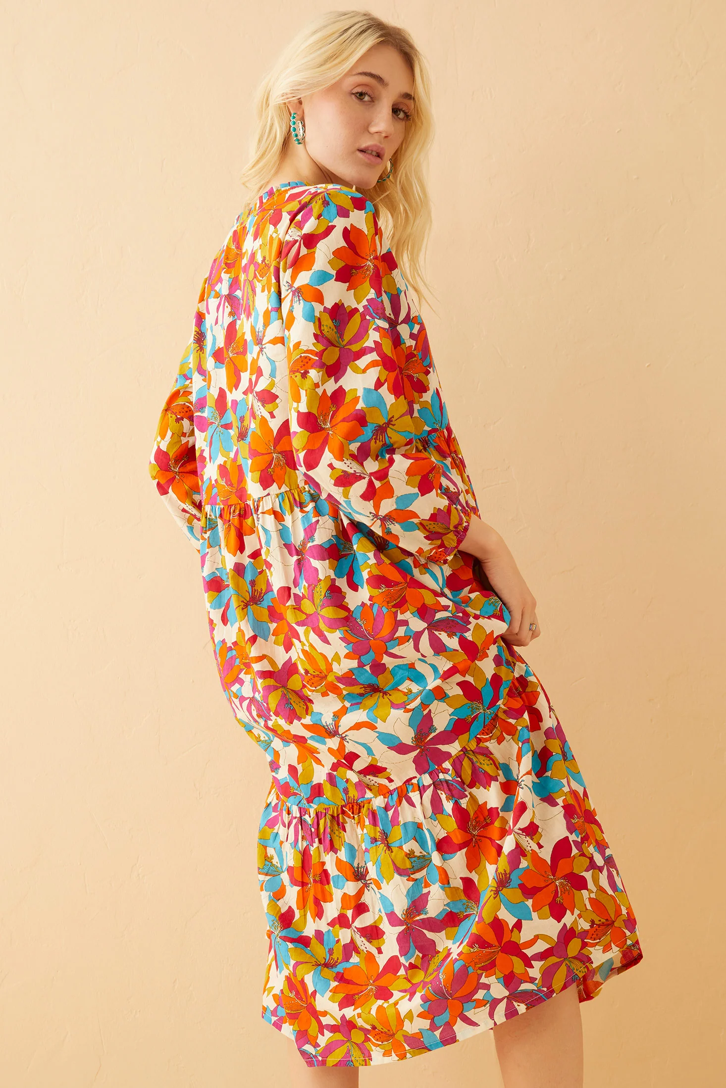 8020-maggie-eliah-flow-dress-1.webp