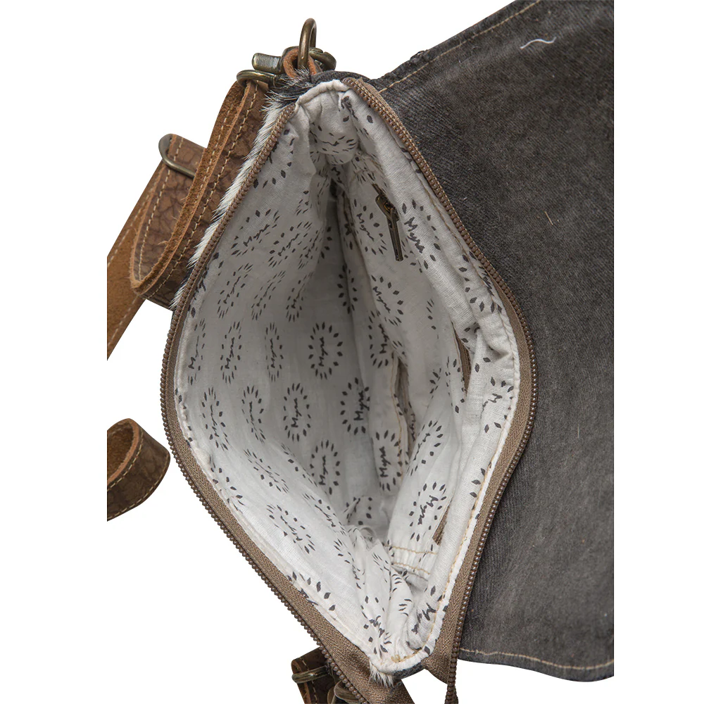 8084-manchester-canvas-and-hairon-bag-1.webp