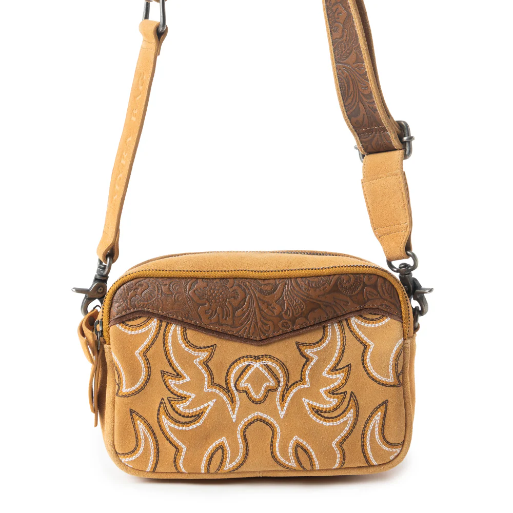 Marla Range Shoulder Bag In Camel 1 8157-marla-range-shoulder-bag-in-camel-1.webp