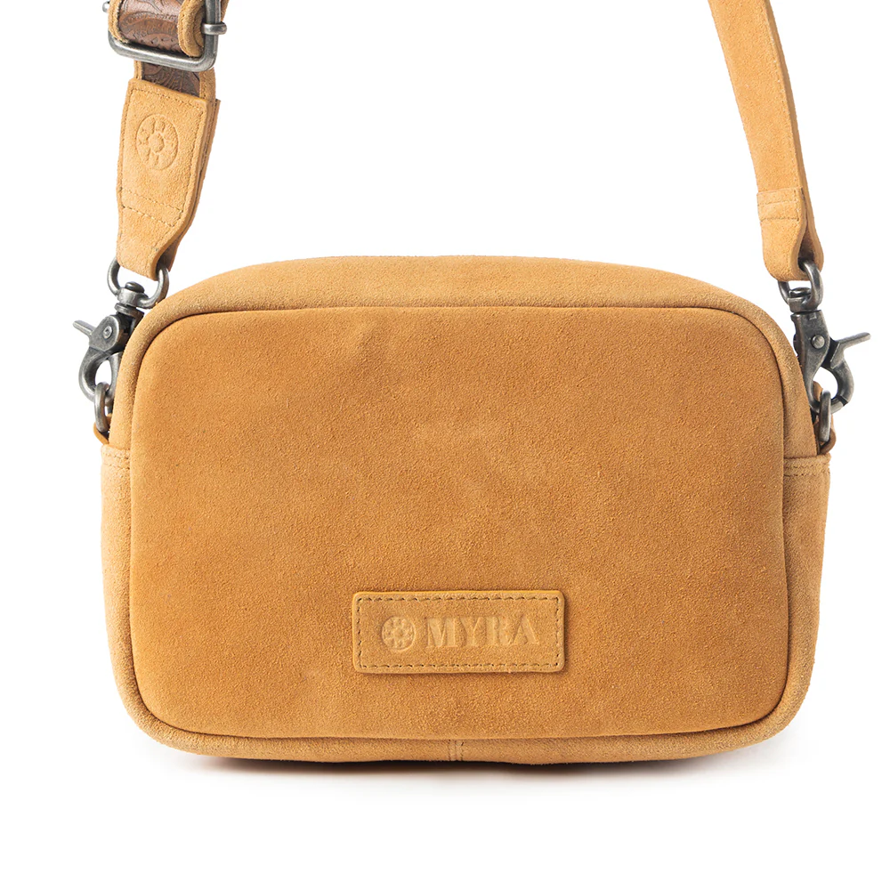 8157-marla-range-shoulder-bag-in-camel-1.webp
